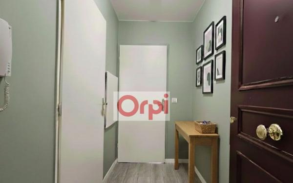 Appartement à vendre    2 pièces • 39,96 m2 Dammarie-les-Lys