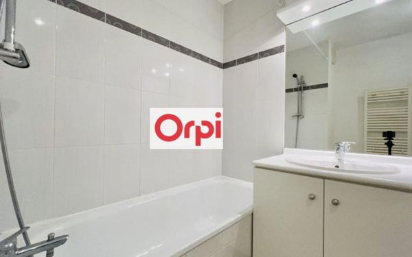 Appartement à vendre    2 pièces • 39,96 m2 Dammarie-les-Lys