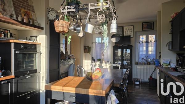 Gîte 13 pièces de 288 m² à Vexin-sur-Epte (27630)