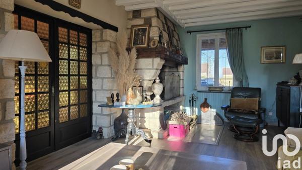 Gîte 13 pièces de 288 m² à Vexin-sur-Epte (27630)