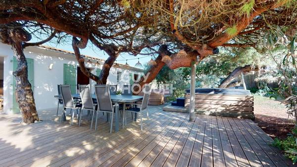 Maison spacieuse à vendre à Sainte-Marie-de-Ré - Un véritable bijou !