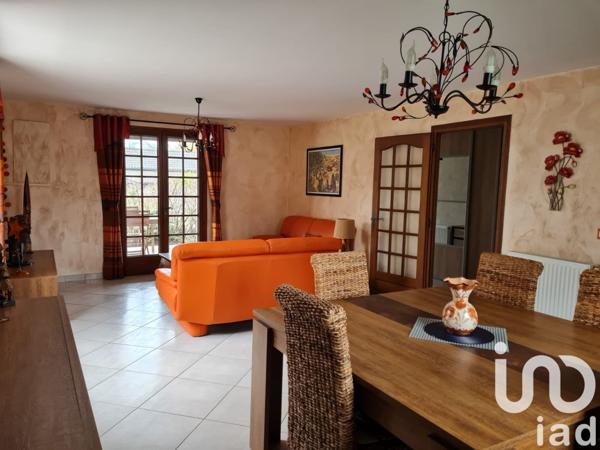 Maison traditionnelle 4 pièces de 105 m² à Thorigny-sur-Marne (77400)