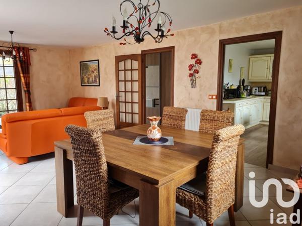 Maison traditionnelle 4 pièces de 105 m² à Thorigny-sur-Marne (77400)