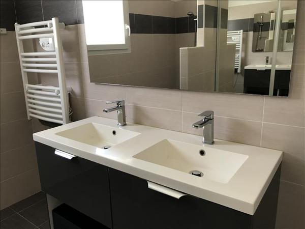 Maison à louer |  LEGUILLAC DE L AUCHE |  4 pièces | 109 m²