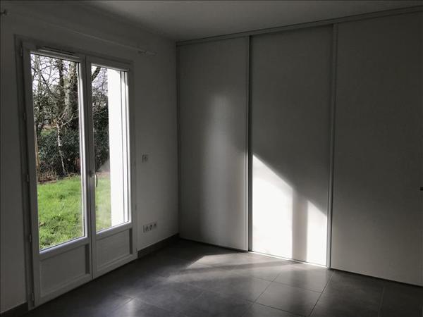Maison à louer |  LEGUILLAC DE L AUCHE |  4 pièces | 109 m²