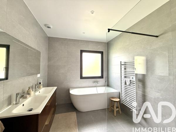 Maison à vendre 7 pièces 189 m² Perrigny