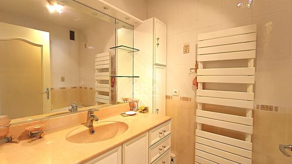 Maison Chadrac 7 pièces 170.60 m2 sur terrain plat 606 m2.