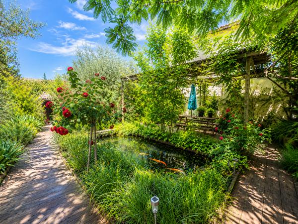 Maison
         4 pièces
        - 122 m² Exclusivité 494 000 € *