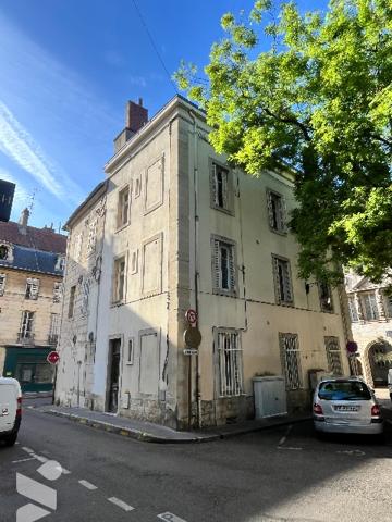 QUARTIER ANTIQUAIRES