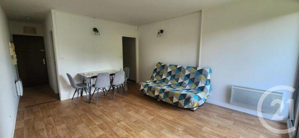 Appartement Studio à vendre  1 pièce - 27 m 2   ABBEVILLE  - 80