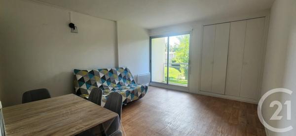 Appartement Studio à vendre  1 pièce - 27 m 2   ABBEVILLE  - 80