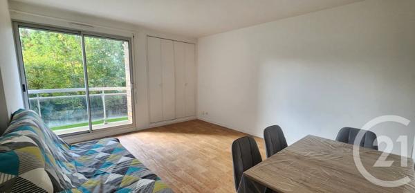 Appartement Studio à vendre  1 pièce - 27 m 2   ABBEVILLE  - 80