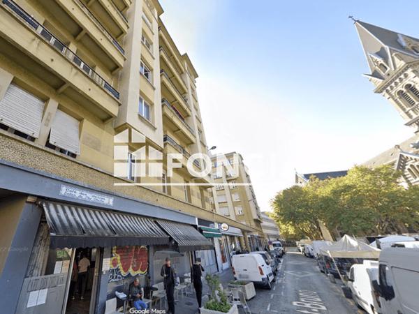 Location Appartement 2 pièces 60 m² - 9 D PLACE SAINT BRUNO Grenoble 38000