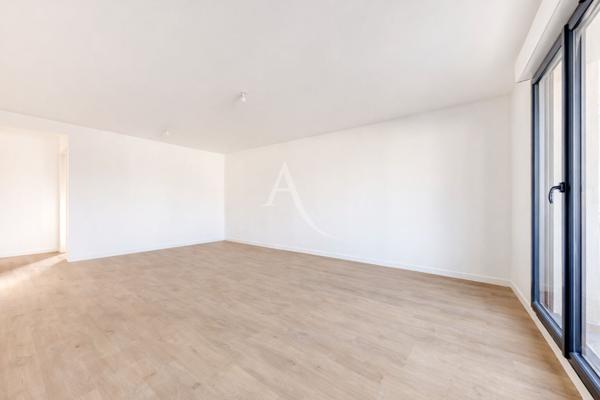Appartement Pontault Combault 4 pièce(s) 74.5 m2