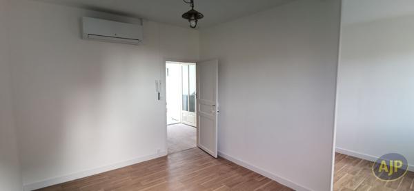 Vente appartement Les Sables D Olonne : 144 200 € - AJP Immobilier Les Sables-d'Olonne