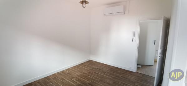 Vente appartement Les Sables D Olonne : 144 200 € - AJP Immobilier Les Sables-d'Olonne