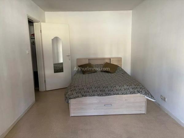 Location Appartement 2 pièces 51 m2 à Aubagne