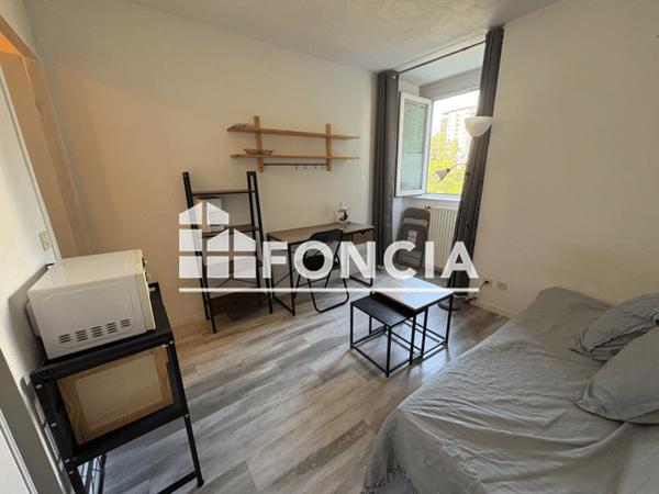 Location Studio meublé 17.89 m² - 5 RUE ALFRED DE MUSSET Grenoble 38100