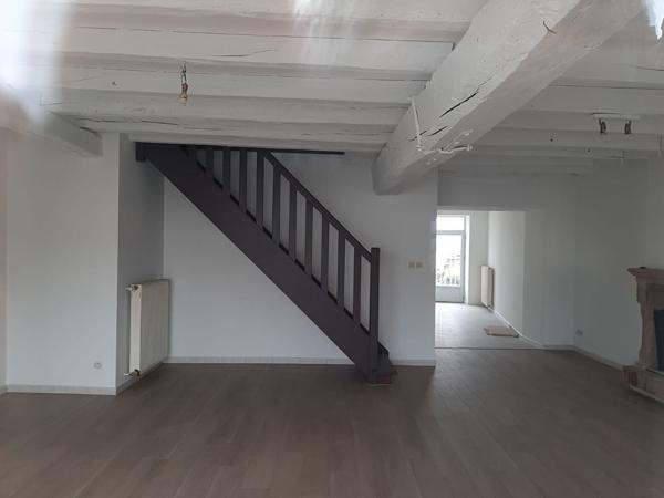 Maison de ville neuve à vendre à La Chapelle Saint Laurent - 7 pièces, 134 m²