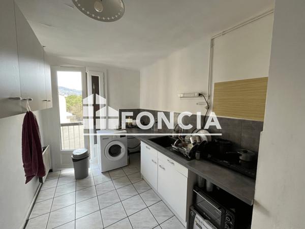 Location Appartement 3 pièces 57.78 m² - RUE DES ALPES Manosque 04100