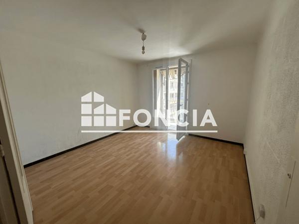 Location Appartement 3 pièces 57.78 m² - RUE DES ALPES Manosque 04100