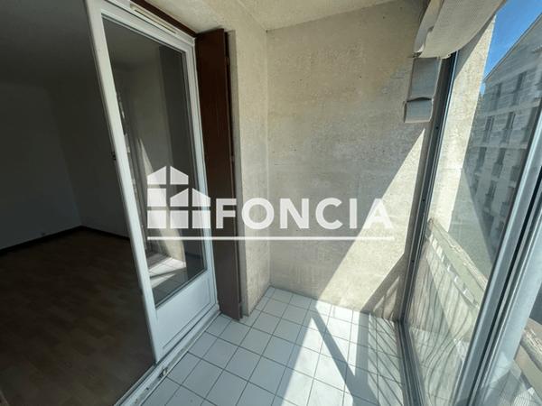 Location Appartement 3 pièces 57.78 m² - RUE DES ALPES Manosque 04100