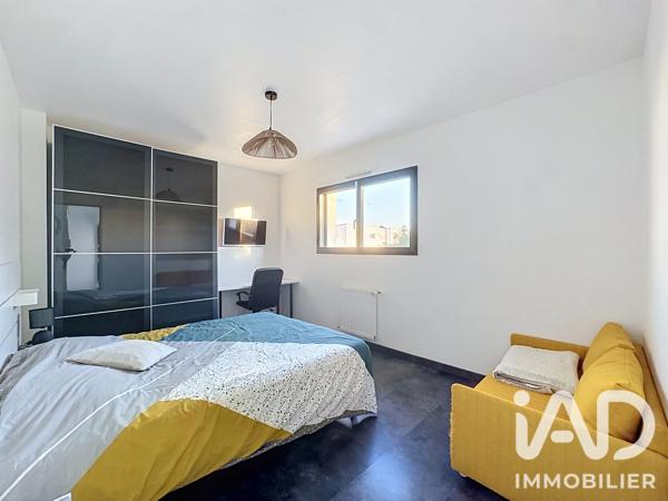 Location maison 7 pièces 169 m² Saint-Gilles