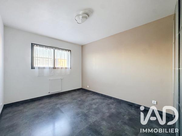 Location maison 7 pièces 169 m² Saint-Gilles