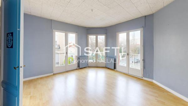 Ensemble Immobilier de 230 m², avec jardin et cave