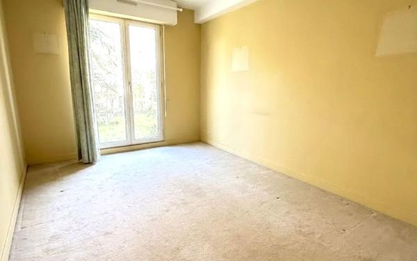 Appartement à vendre    5 pièces • 108,28 m2 Antony