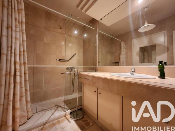 Appartement à vendre 4 pièces 85,79 m² Chambéry