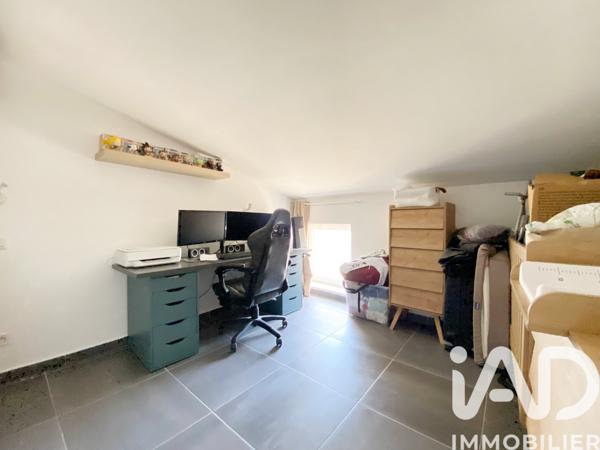 Appartement à vendre 4 pièces 70 m² Carpentras