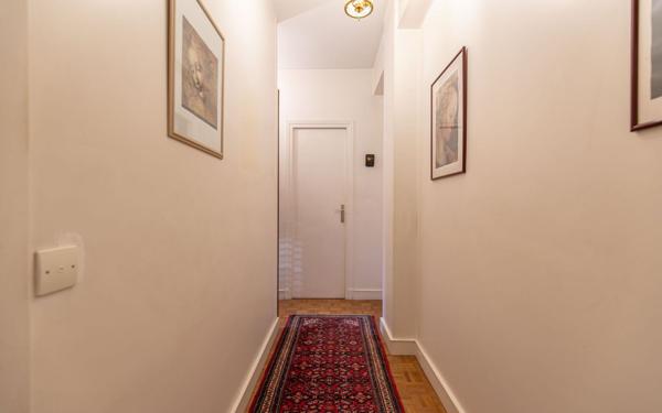 Appartement à vendre    7 pièces • 131,67 m2 La Varenne - Saint-Maur-des-Fossés