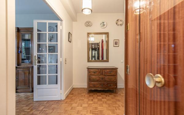 Appartement à vendre    7 pièces • 131,67 m2 La Varenne - Saint-Maur-des-Fossés