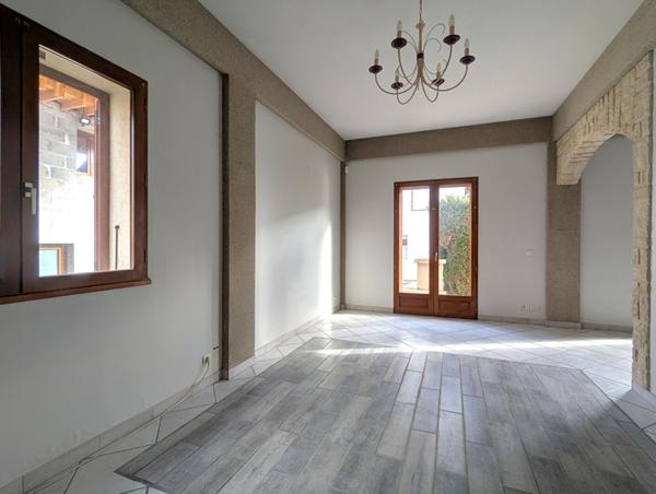 Maison 5 pièces à vendre à Sonnaz