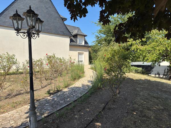 Maison 8 pièce(s) 200 m2