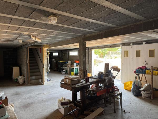 Maison 8 pièce(s) 200 m2