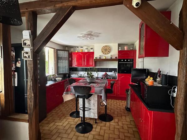 Maison  5 pièce(s) 95 m² sur sous-sol et jardin de 1422m²