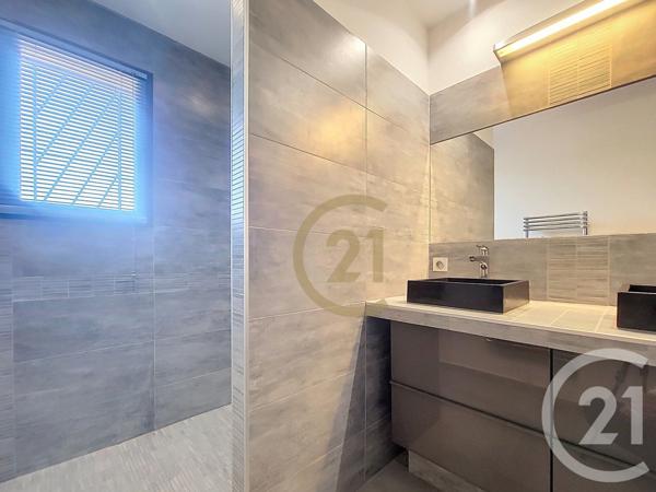 Maison à vendre  4 pièces - 200 m2 DRAGUIGNAN - 83