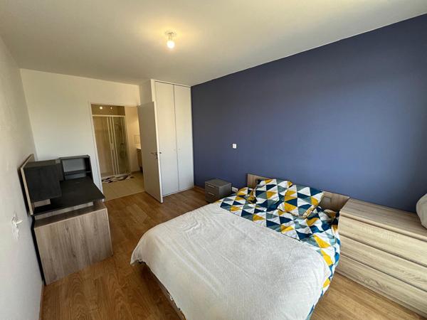 T2 meublé de 49m² avec garage et balcon à GIVORS , Givors T2 meublé de 49m² avec garage et balcon à GIVORS , Givors