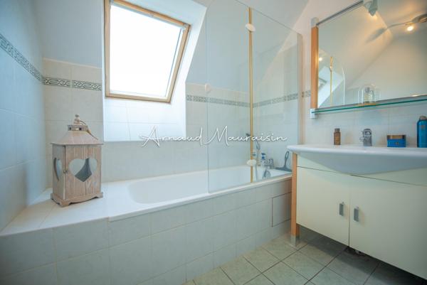 Jolie maison familiale lumineuse et fonctionnelle