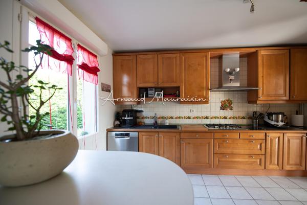 Jolie maison familiale lumineuse et fonctionnelle