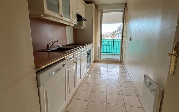 Appartement à vendre    3 pièces • 65 m2 Saint-Gratien