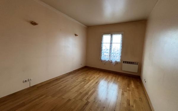 Appartement à vendre    3 pièces • 65 m2 Saint-Gratien