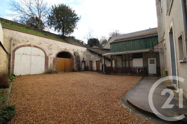 Maison à vendre  7 pièces - 217,46 m2 ST CALAIS - 72