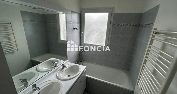 Location Appartement 4 pièces 70.82 m² - Bussy-saint-georges 77600