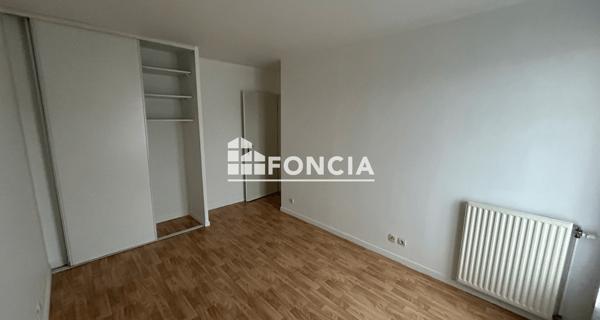 Location Appartement 4 pièces 70.82 m² - Bussy-saint-georges 77600