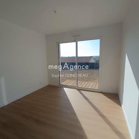 Maison à TOUTLEMONDE, 49360 - 4 pièces 104m²