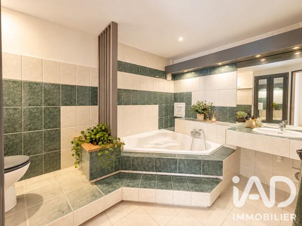 Maison à vendre 6 pièces 190 m² Saint-Pierre-de-Bœuf