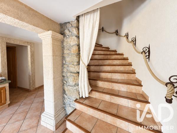 Maison à vendre 6 pièces 190 m² Saint-Pierre-de-Bœuf